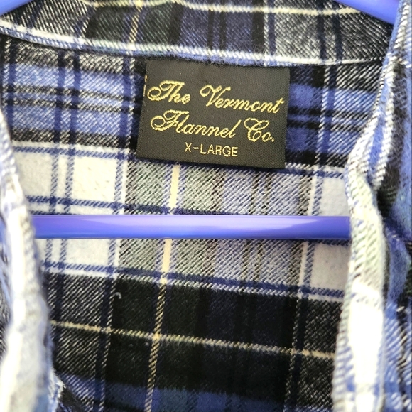Vermont Flannel  Henley - Picture 6 of 6